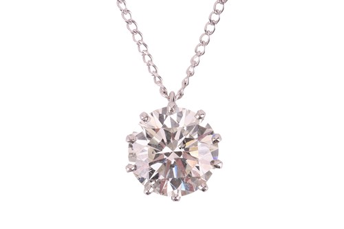 Lot A diamond pendant on chain, featuring a...