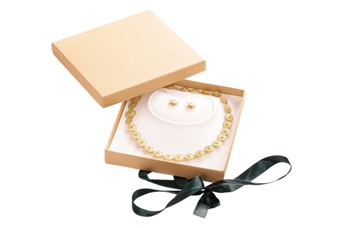 Lot A necklace and earring suite by Fabulaetrusca,...