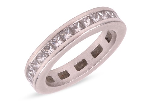Lot 162 - A diamond eternity ring, comprising thirty-one...