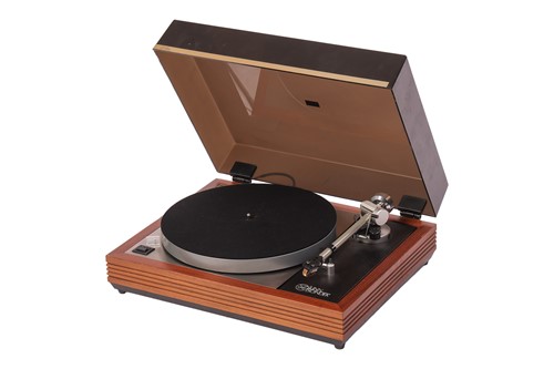 Lot A Linn Sondek LP12 Turntable, (Serial No....