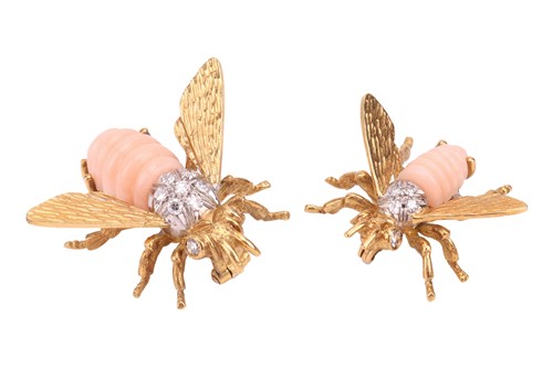 Lot 102 - Two gem-set bee brooches; both of conforming...