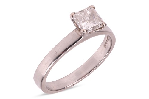 Lot A diamond single-stone ring, the four-claw...