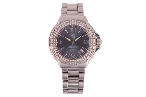 Lot TAG Heuer – Formula 1 Reference: WAC1218-0...