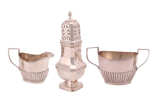 Lot 236 - A silver creamer and sugar bowl by David &...