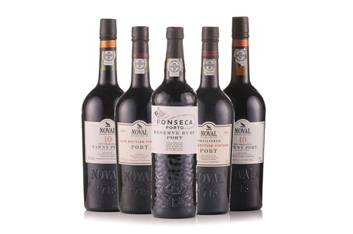 Lot 294 - Five bottles of assorted Port, comprising: 2 x...