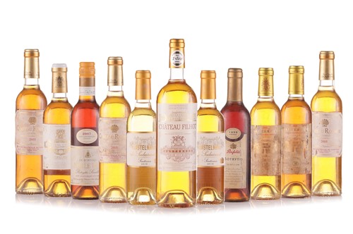 Lot 252 - Ten half-bottles of assorted wine, comprising:...