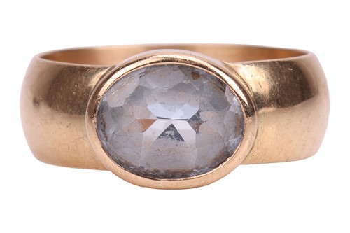 Lot 30 - A synthetic spinel dress ring in 9ct gold,...