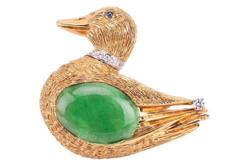 Lot A gem-set duck brooch, sculpted as a mallard...