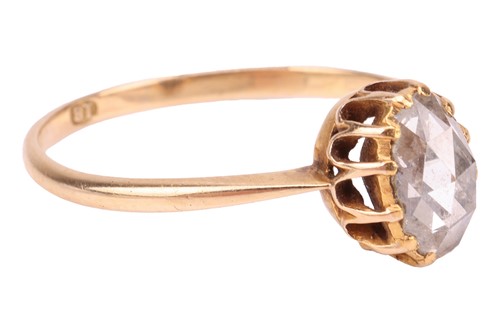 Lot 31 - A rose-cut diamond solitaire ring, featuring a...