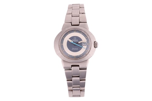 Lot 334 - Omega – Geneve Dynamic Bezel: Smooth Case...