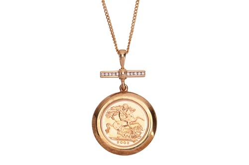 Lot 85 - An Elizabeth II 2003 half sovereign pendant on...