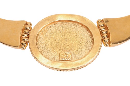 Lot An Etruscan-style necklace, the oval...