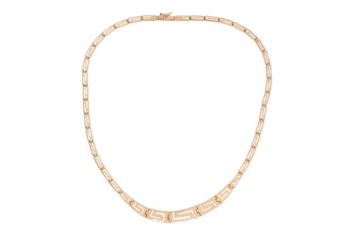 Lot 28 - A collar necklace of Greek Key design, with...