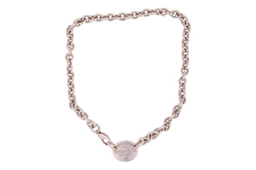 Lot 101 - Tiffany & Co. - a silver 'Return to Tiffany'...