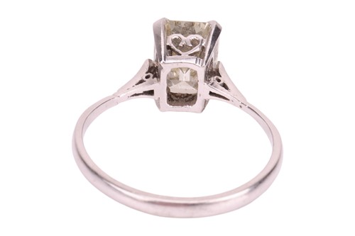 Lot A diamond single-stone ring, the four-claw set...