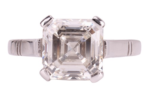 Lot A diamond single-stone ring, the Asscher-cut...