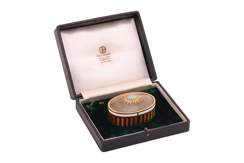 Lot Gerald Benney - a gem-set enamel box in 18ct...