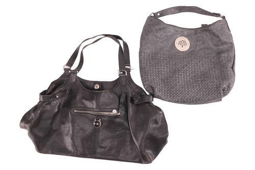 Lot 343 - Mulberry - a 'Somerset' tote bag in black...