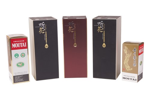 Lot 250 - Five boxed bottles of Chinese Baijiu,...