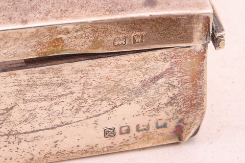 Lot 220 - A group of silver items, including a boxed set...