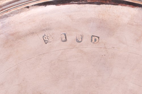 Lot 311 - A George I Britannia standard silver tazza,...