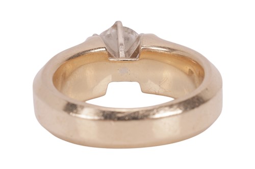 Lot 149 - A diamond solitaire ring, featuring a central...