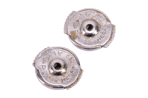 Lot 196 - A pair of diamond stud earrings, each...