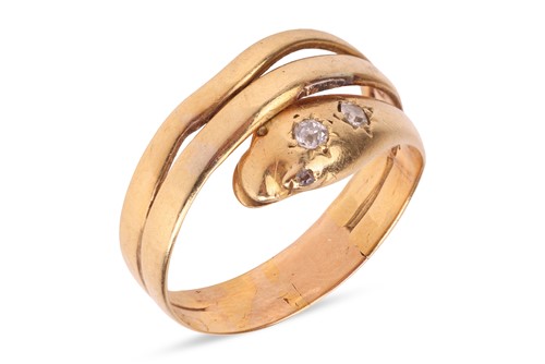 Lot 19 - A Victorian diamond snake ring, the coiled...