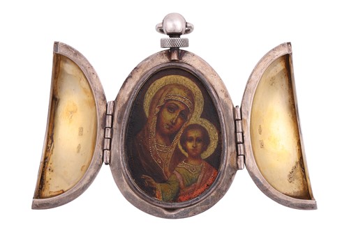 Lot 274 - A Russian silver gilt easter egg, St....