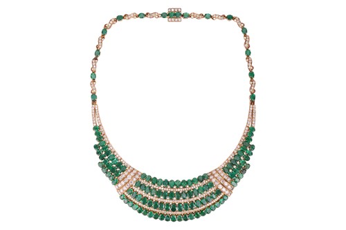 Lot 199 - An emerald and diamond collar necklace, the...