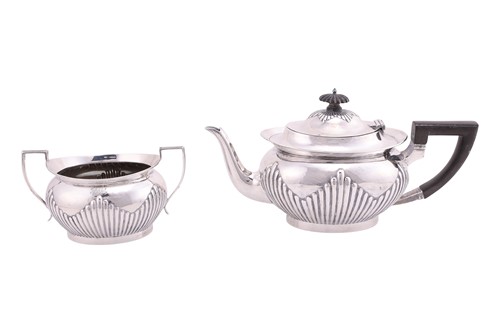 Lot 287 - A Victorian silver teapot and sugar bowl,...