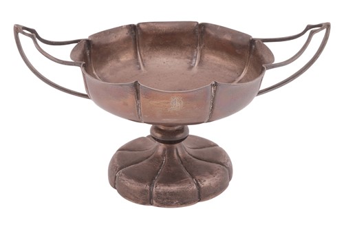 Lot 257 - An Edwardian silver pedestal bowl, Chester...