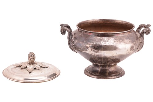 Lot 280 - A matched Russian silver soup tureen and cover,...