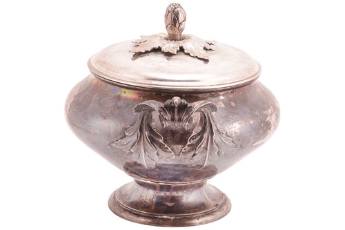 Lot 280 - A matched Russian silver soup tureen and cover,...