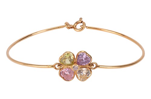 Lot 113 - A clover bracelet, the motif is composed of...