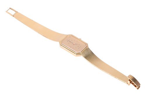 Lot Omega – An 18ct Gold De Ville Wristwatch...