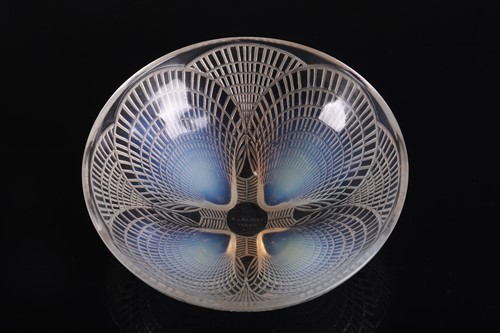 Lot 67 - René Lalique (French, 1860-1945), a 'Coquilles'...