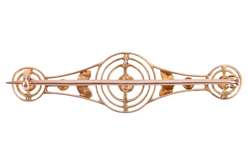 Lot An Edwardian bar brooch, set with seed pearls...