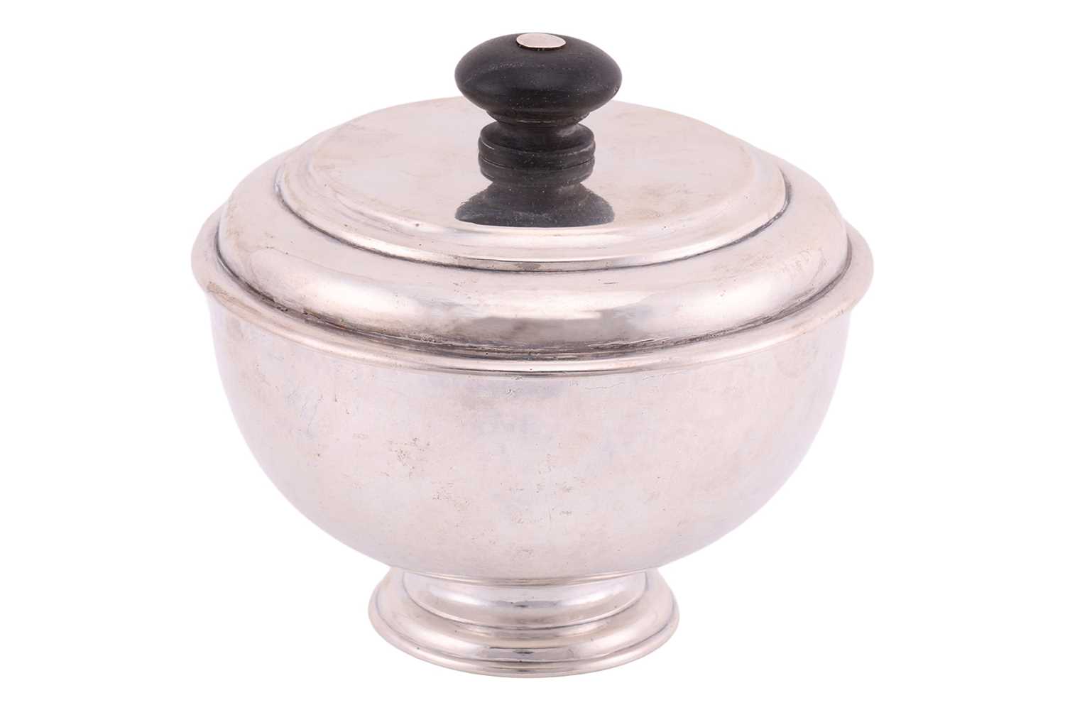 Lot 248 - A Scottish silver sugar bowl and cover,...