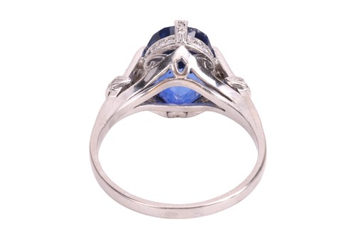 Lot An unheated Ceylon sapphire and diamond dress...
