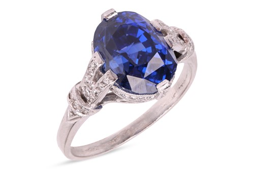 Lot An unheated Ceylon sapphire and diamond dress...