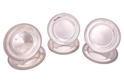 Lot 278 - A set of twelve George III silver dinner...