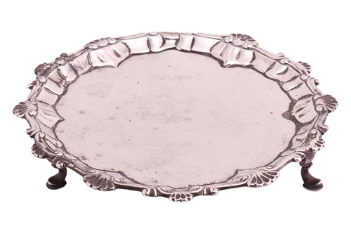 Lot 261 - A George III silver salver, London 1762 by...