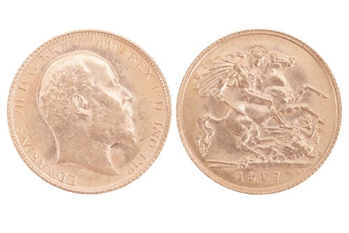 Lot 82 - An Edward VII Half Sovereign, 1907, bare head...