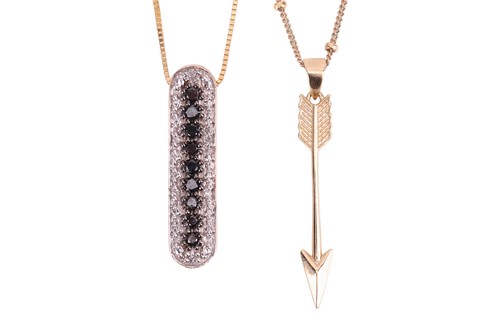 Lot 75 - Two necklaces: The first with a elongated...