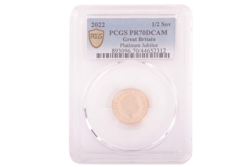 Lot 163 - An Elizabeth II 2022 Platinum Jubilee Half...