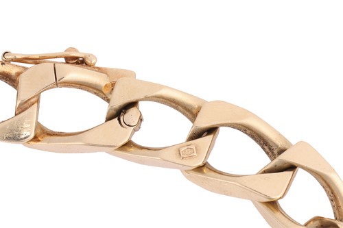 Lot 110 - A 14ct gold curb link bracelet, of solid...