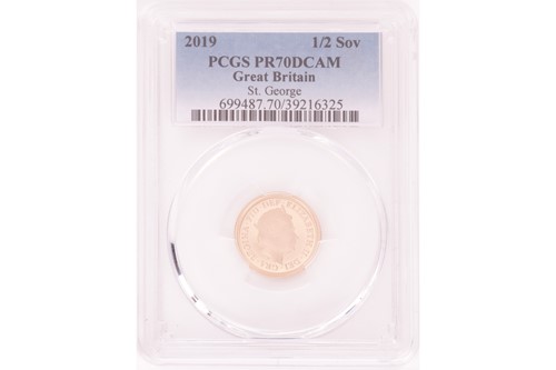 Lot 159 - An Elizabeth II 2019 Half Sovereign, crowned...