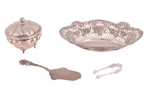 Lot 184 - A group of Continental white metal items; to...
