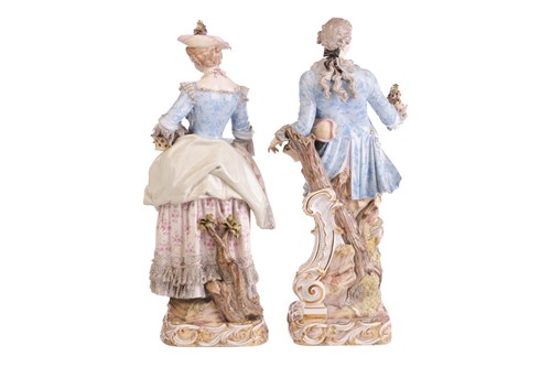 Lot Meissen: a pair of large and fine porcelain...